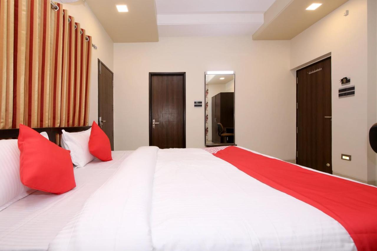 Capital O 36691 Hotel Aashirwad Inn ג'אבלפור מראה חיצוני תמונה