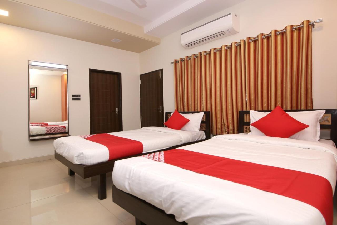 Capital O 36691 Hotel Aashirwad Inn ג'אבלפור מראה חיצוני תמונה